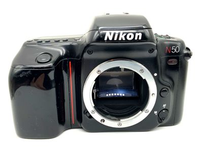 Nikon N50 SLR 35mm Spiegelreflexkamera analog Body Gehäuse (Nikon AF)