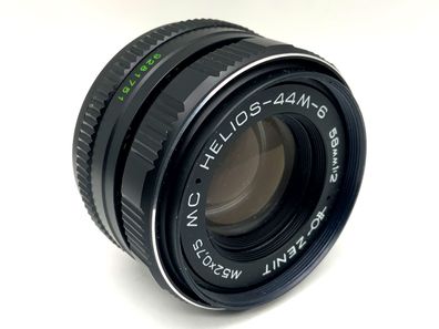 Zenit 58mm 1:2 Objektiv Helios-44M-6 M52x0,75 Festbrennweite (M42)