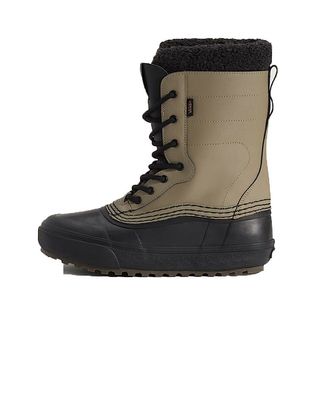 VANS Schuh Mte Standard Waterproof bay leaf