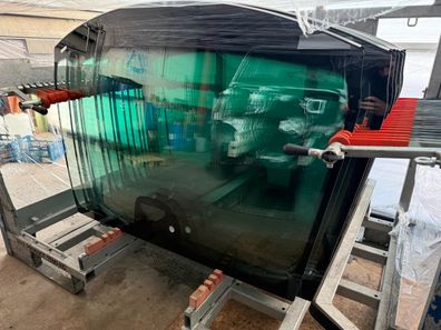 Original Mercedes-Benz W243/247 Windschutzscheibe A2476705502 NEU