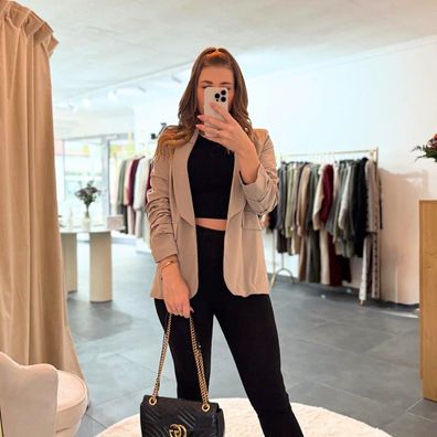 Damen Blazer Annika Beige One Size (XS-XL) Ärmel mit Raffungen Elegant Frauen