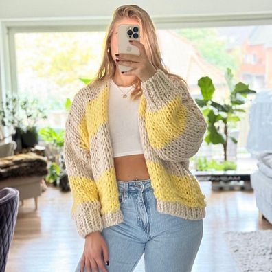 Chunky Cardigan Strickjacke Damen Leila Beige-Gelb Onesize Frau Grobstrickjacke