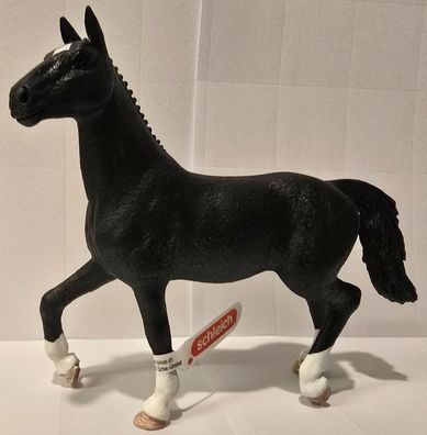 Schleich 2025 - Horse Club - Oldenburger Stute - NEU mit Fähnchen 17124