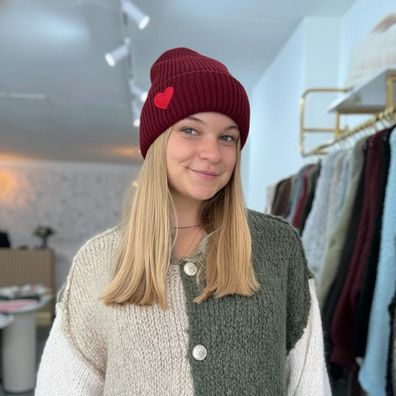 Mütze Herzstickerei Leonie Weinrot Damen Mützen Frauen Strickmütze Frau Beanie