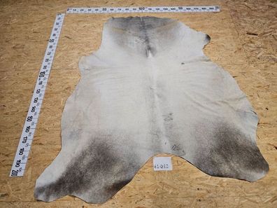 Kuhfell mit kleinen Mängeln 41-010