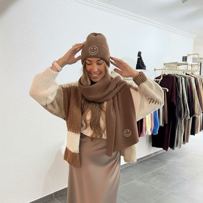 Schal Damen Nora Camel Schals mit Smiley Stickerei Frauen Halstuch Damenschal