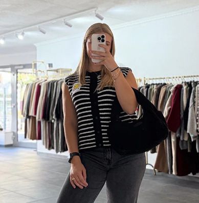 Strickweste gestreift Damen Alina Schwarz Weiß Onesize XS-XL Frauen Strick Weste