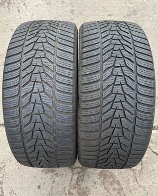 2x Winterreifen 245/45 R18 100V XL Hankook Winter I*Cept EVO 3 W330 DOT23 4,9-5,6mm