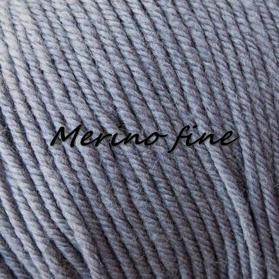50 g Merino fine 100% Merinowolle von Rellana Lauflänge125m Nr 214 hellgrau