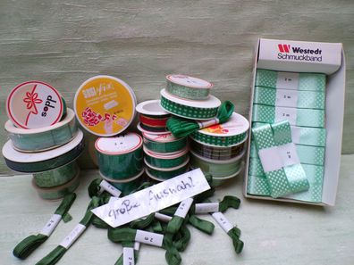 grün-Töne DM-Zeit Schleifenband Lebkuchen Glocken Sterne Kerzen