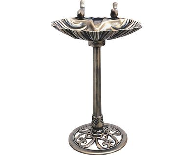 Vogeltränke, muschelförmig