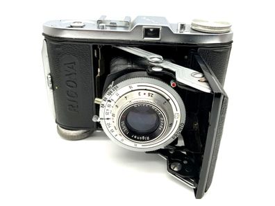 Balda Rigona Klappkamera mit Rigonar 1:3.5 50mm red C Pronto