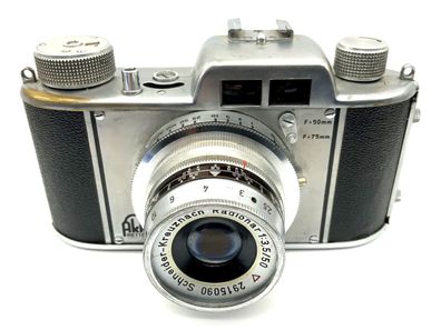 Aka Akarette Sucherkamera mit Schneider-Kreuznach Radionar 1:3.5/50