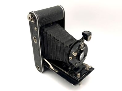 Zeiss Ikon Cocarette Klappkamera mit Contessa-Nettel Trinastigmat 1:6.8 f=9cm