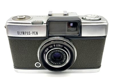 Olympus Pen Sucherkamera mit D. Zuiko 1:3.5 f=2.8cm Kompaktkamera Analogkamera