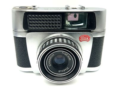 Braun Paxette electromatic Sucherkamera mit Ennagon f=40mm Analogkamera