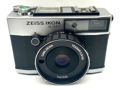 Zeiss Ikon Contessa S 312 mit Cal Zeiss Tessar 40mm 1:2,8 Messsucherkamera