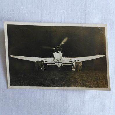 Foto AK WK Flugzeug , He 113 als Nachtjäger, Feldw. Fl.Ü.G. 1 Berlin Tempelhof 1944