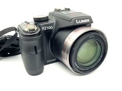 Panasonic Lumix DMC-FZ100 mit Leica DC Vario-Elmarit 25mm Wide 24x Full HD 14 MP