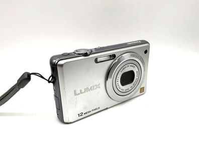 Panasonic Lumix DMC-FS10 Vario 1:2.8-6.9/5.0-25.0 ASPH. 12 MP !Displayfehler!
