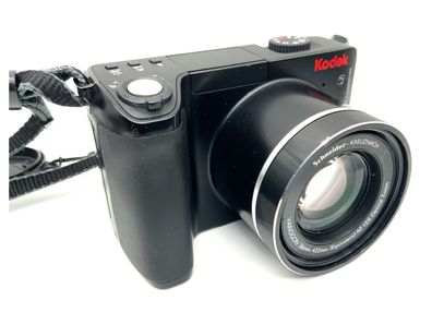 Kodak EasyShare Z8612 IS Digitalkamera mit Schneider Kreuznach Variogon 8.1MP