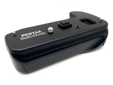 Pentax D-BG3 Batteriegriff für K200D Batteriepack