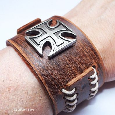 Breites Leder-Armband, Eisernes Kreuz, Biker, Vintage, Braun Art.-Nr. 90020