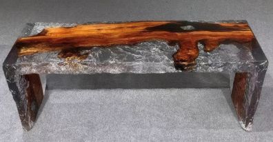 Bank aus goldenem Kampferholz Bank aus Epoxidharz Transparente Bank