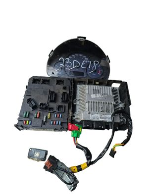 Peugeot 1007 1,4HDI 50kW Motorsteuergerät Set SW9658599180