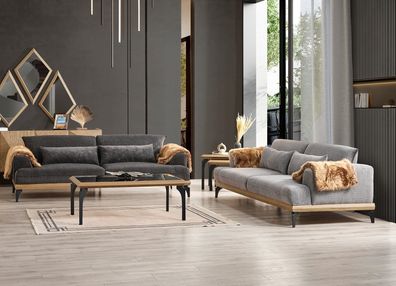 Stilvolle Wohnzimmer Garnitur Polster Dreisitzer Konsole Tisch