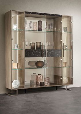 Vitrine aus Massivholz – Für elegantes Aufbewahren in Ihrem Interieur