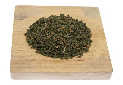 Brennnesselblätter geschnitten (100g)