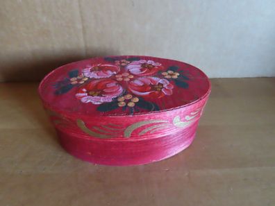 Geschenkverpackung Schachtel klein Holz rot oval mit Bauernmalerei Rosen