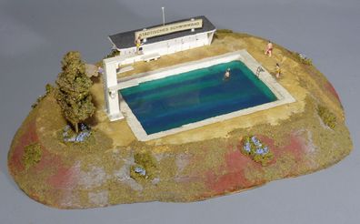 Preiser H0/00 Nr.1008 Städtisches Schwimmbad Schwimmbecken Holz Masse 50er/60er Jahre