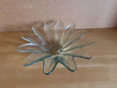 Teelichthalter Glas dezent grün Blütenform ca. 20,5 cm Ø