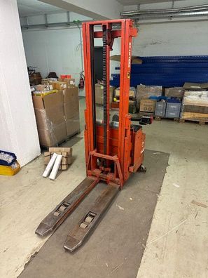 Elektrische Ameise mit Ladegerät