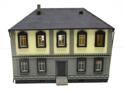 Spur N Fertigmodell Backstein-Stadthaus von arnold Rapido