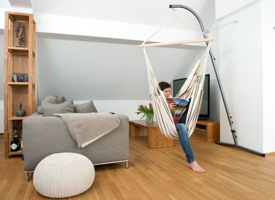 Amazonas Palmera Wandgestell - platzsparendes Hängesessel-Gestell für Balkon&Terrasse