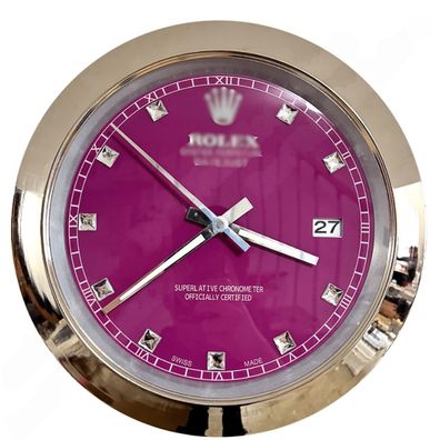 Wanduhr Rolex Datejust Lila Diamant Zifferblatt Stahl Smooth Bezel Dealer Display