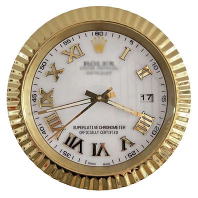 Wanduhr Rolex Datejust Weiß Römisches Zifferblatt Gold Fluted Bezel Dealer Display