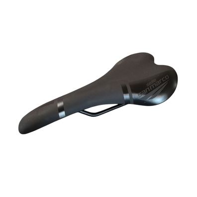 SAN MARCO Sattelhalterung aus glattem Leder, Carbon/Stahl, Schwarz