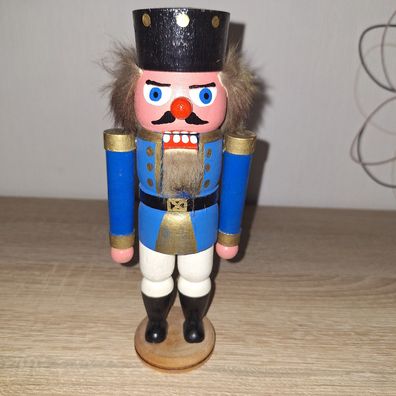 älterer Nussknacker -Musketier -18cm