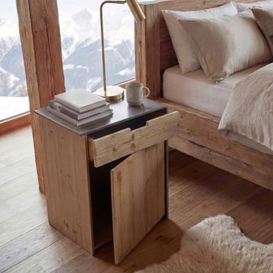 Kommode HWC-L76, Beistelltisch, Massives-Holz MVG 60x50x40cm, natur mit Metall-Optik