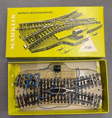 Märklin H0 5128 Doppelte Kreuzungsweiche M-Gleis geprüft Top/OVP