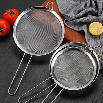 Mit dem 3-teiligen Sieb Set sind Sie bestens für viele Back- und Koch-Abenteuer ausge