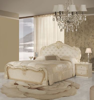 Barock Bettanlage Serafina 3-Teilig in Beige