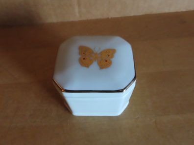 kleine Schmuckdose Tierschale mit Schmetterling auf Deckel ca. 4 cm H