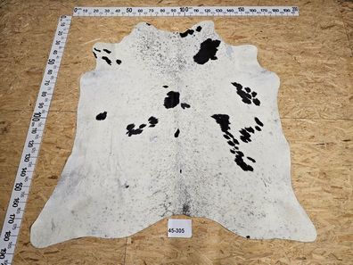 Kuhfell mit kleinen Mängeln 45-305