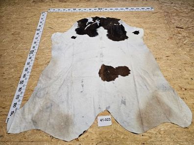 Kuhfell mit kleinen Mängeln 41-023