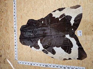 Kuhfell mit kleinen Mängeln 35-026